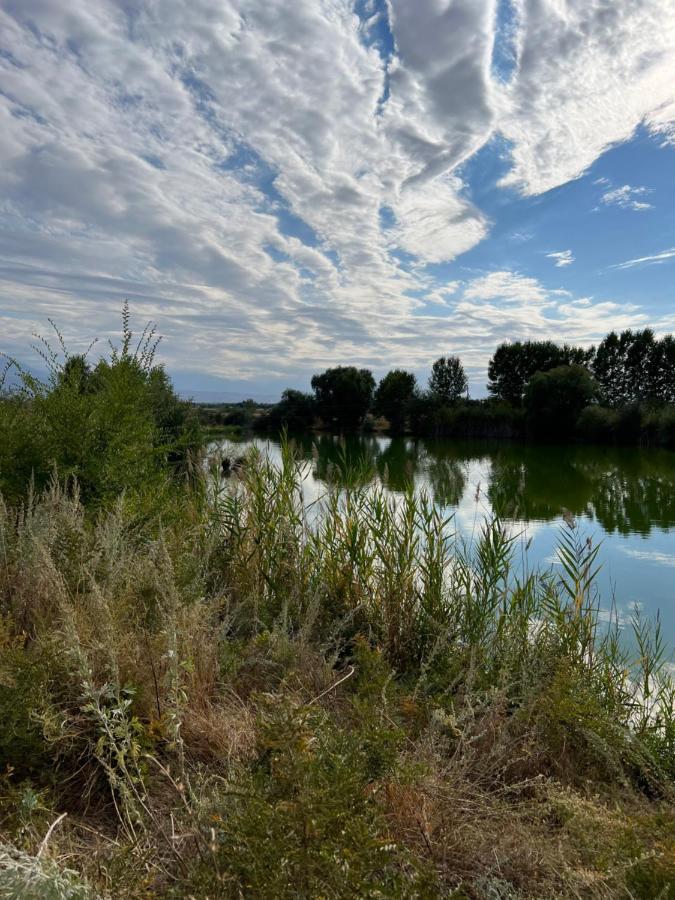 Чистые Пруды Bishkek Ngoại thất bức ảnh